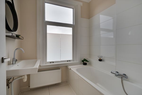 Kaiserstraat 32, Leiden