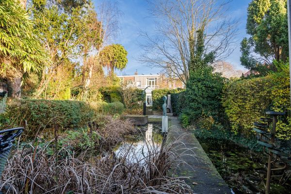 Hoge Rijndijk 237, Leiden