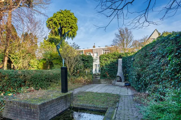 Hoge Rijndijk 237, Leiden