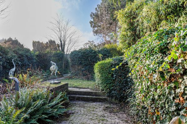 Hoge Rijndijk 237, Leiden
