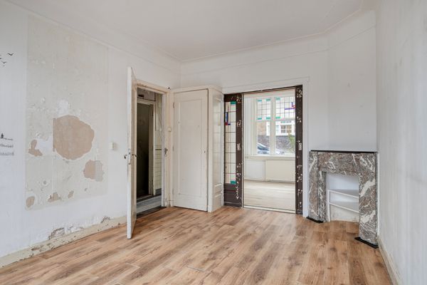 Lusthoflaan 1A, Leiden