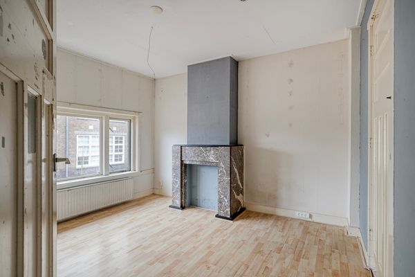 Lusthoflaan 1A, Leiden