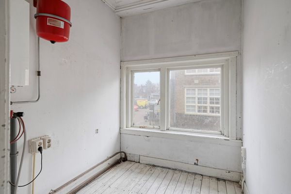 Lusthoflaan 1A, Leiden