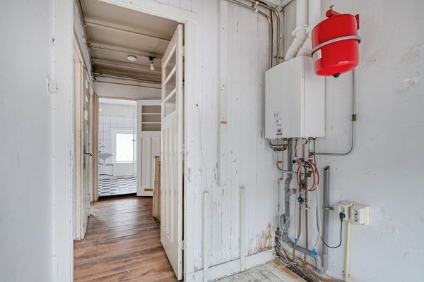 Lusthoflaan 1A, Leiden