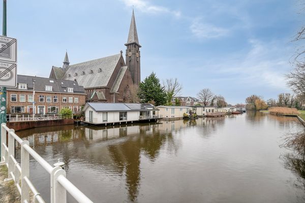 Lusthoflaan 1A, Leiden