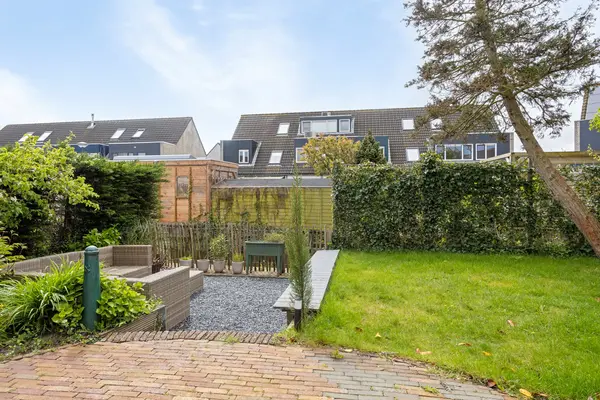 Truus van Lierpad 40, Leiden