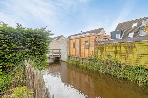 Truus van Lierpad 40, Leiden