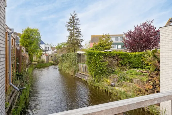 Truus van Lierpad 40, Leiden