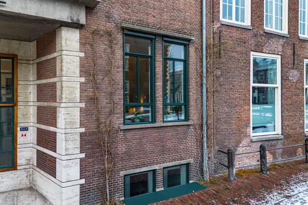 Groenhazengracht 1B, Leiden