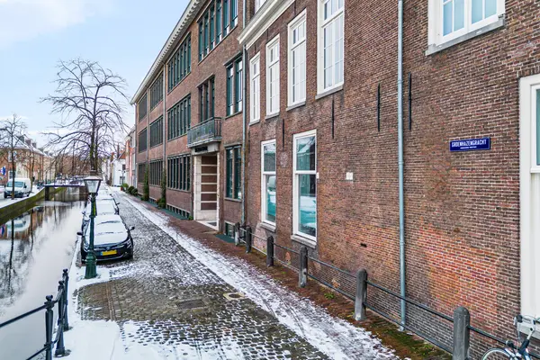Groenhazengracht 1B, Leiden