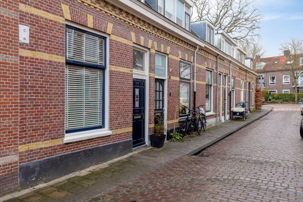 Rijndijkstraat 102, Leiden