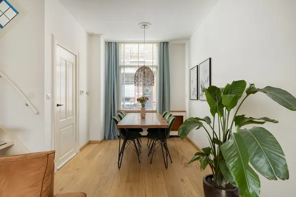 Rijndijkstraat 102, Leiden