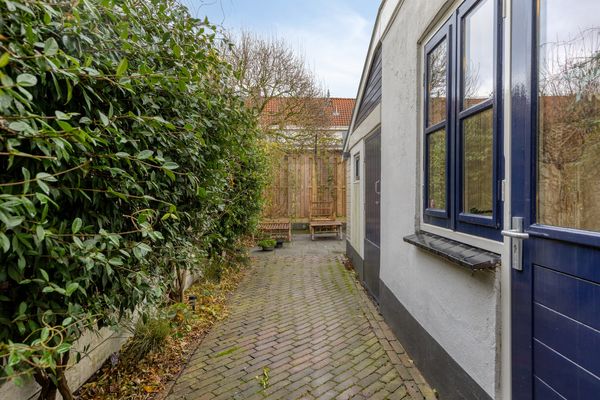 Rijndijkstraat 102, Leiden