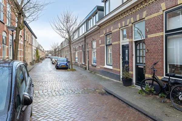 Rijndijkstraat 102, Leiden
