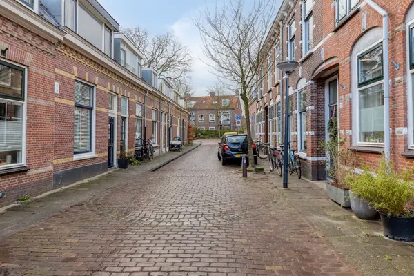 Rijndijkstraat 102, Leiden