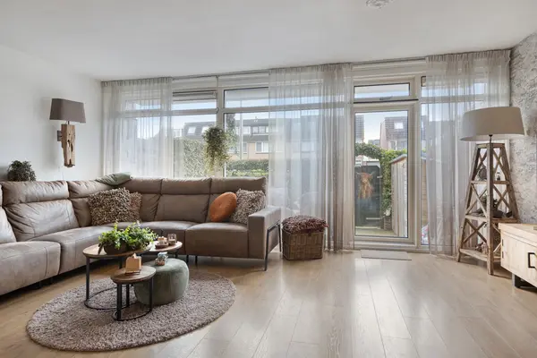 Burgemeester Wapstraat 14, Zoeterwoude