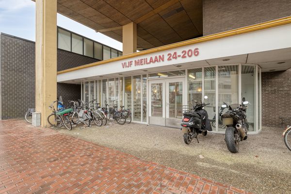 Vijf Meilaan 78, Leiden