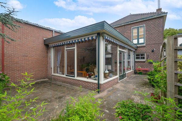 Noordeinde 11, Rijnsburg