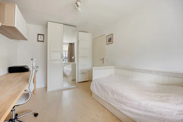 Woudbes 23, Leiden