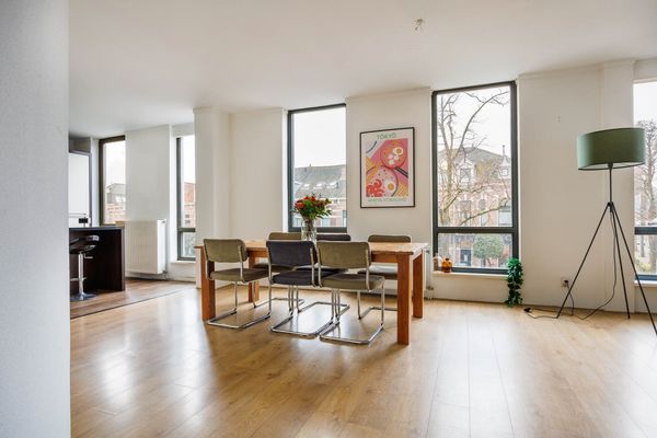 Hoge Rijndijk 88A, Leiden