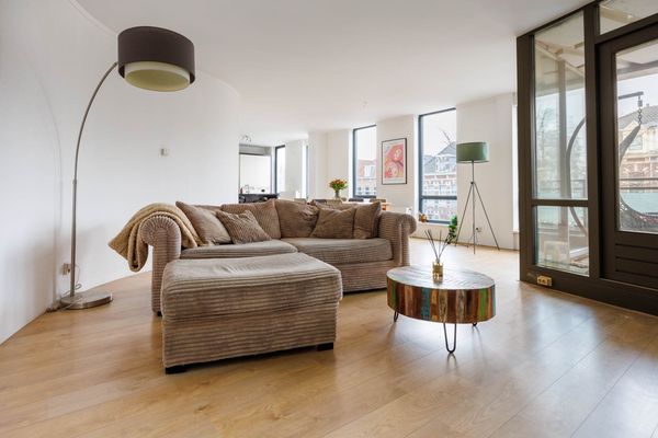 Hoge Rijndijk 88A, Leiden