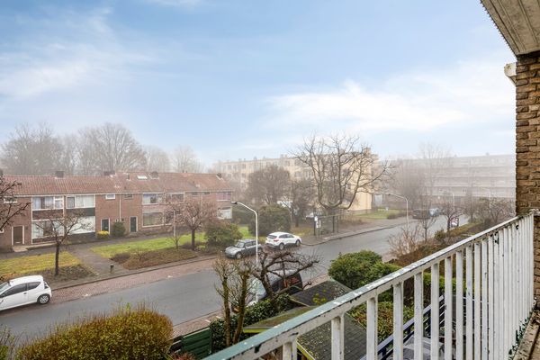 Debussystraat 39, Leiden