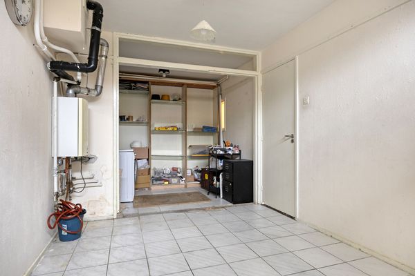 Debussystraat 39, Leiden