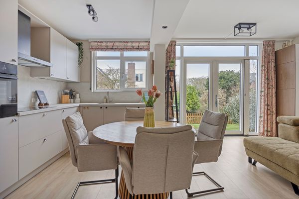 Zwaluw 24, Zoeterwoude