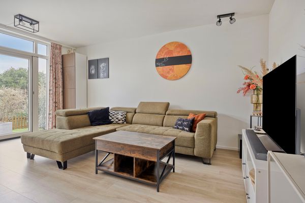 Zwaluw 24, Zoeterwoude