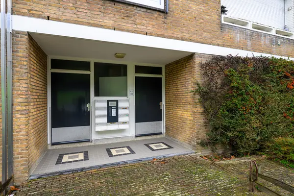 Corantijnstraat 40, Leiden