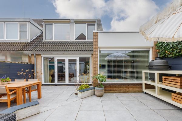 Wagenmaker 27, Leiderdorp