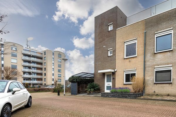 Wagenmaker 27, Leiderdorp