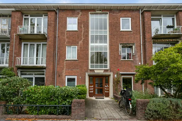 Burggravenlaan 227, Leiden
