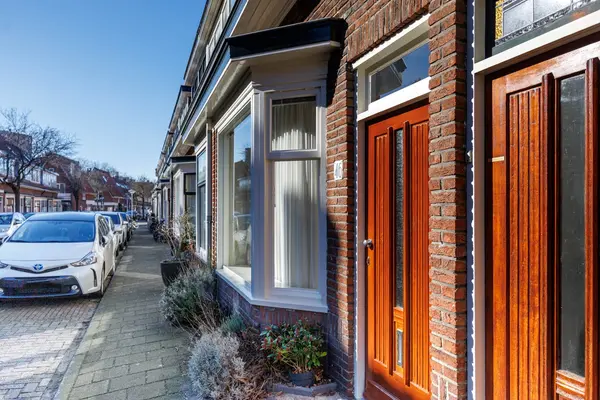 Buys Ballotstraat 46, Leiden