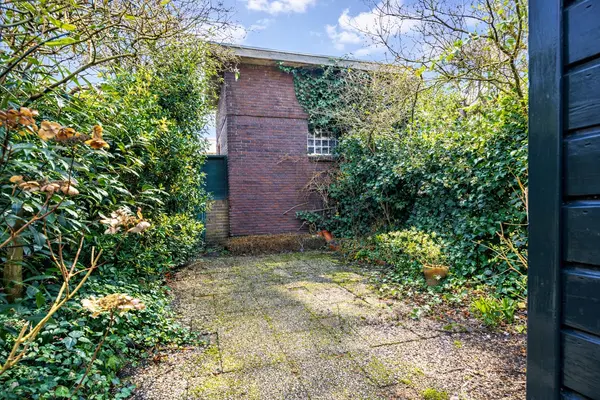 Buys Ballotstraat 46, Leiden