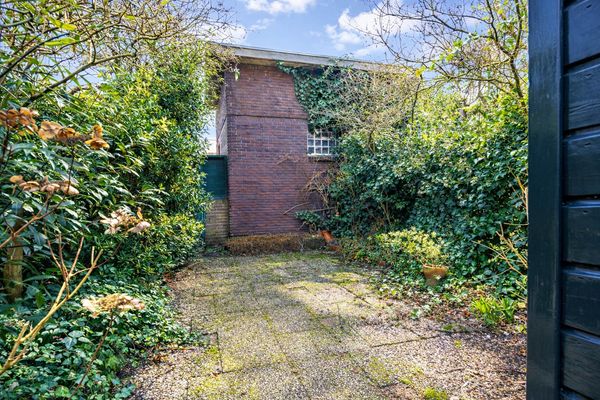 Buys Ballotstraat 46, Leiden