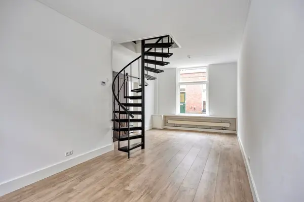 Oranjestraat 8, Leiden