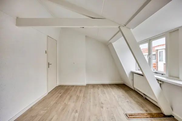 Oranjestraat 8, Leiden