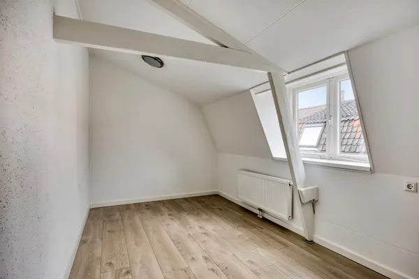 Oranjestraat 8, Leiden
