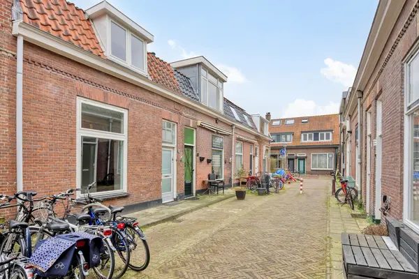 Oranjestraat 8, Leiden