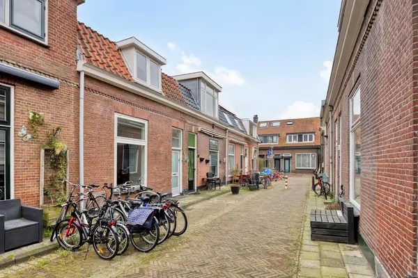 Oranjestraat 8, Leiden