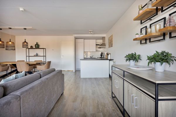 Veerpolder 1 016, Warmond