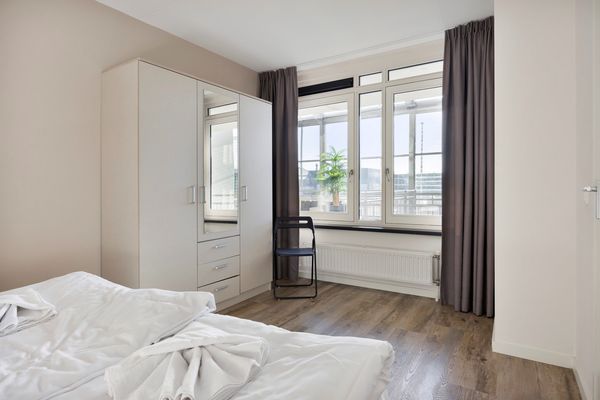 Veerpolder 1 016, Warmond