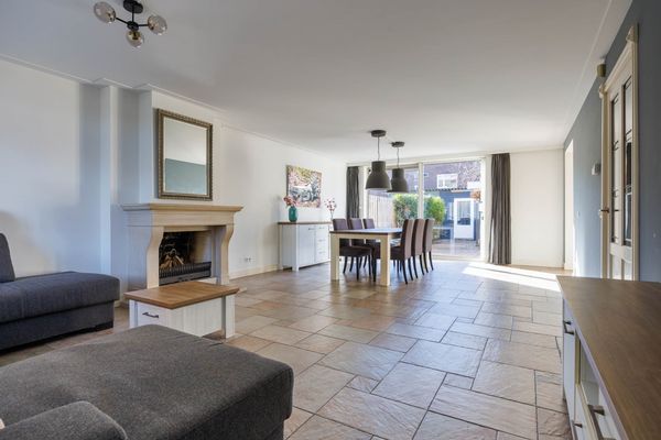 Simon van Ooststroomhof 51, Oegstgeest