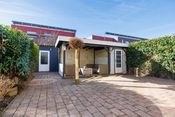 Simon van Ooststroomhof 51, Oegstgeest