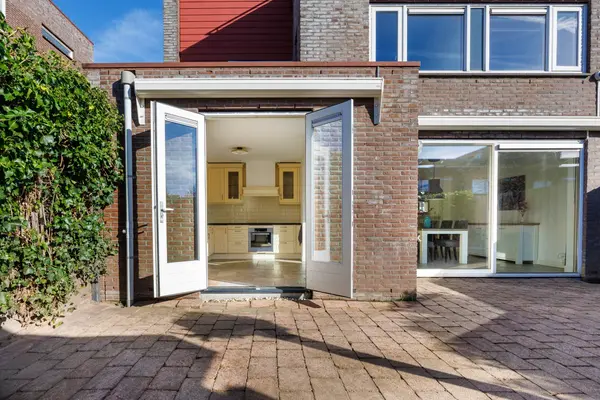 Simon van Ooststroomhof 51, Oegstgeest
