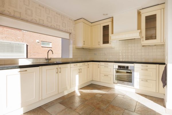 Simon van Ooststroomhof 51, Oegstgeest