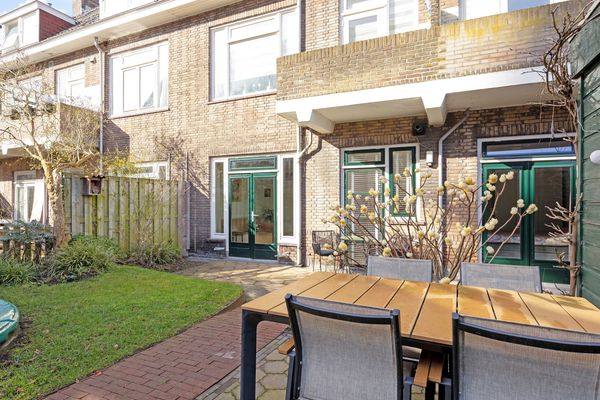 Julianastraat 6, Leiden