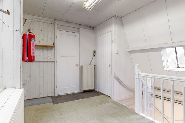 Middelweg 28, Leiden