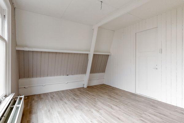 Middelweg 28, Leiden